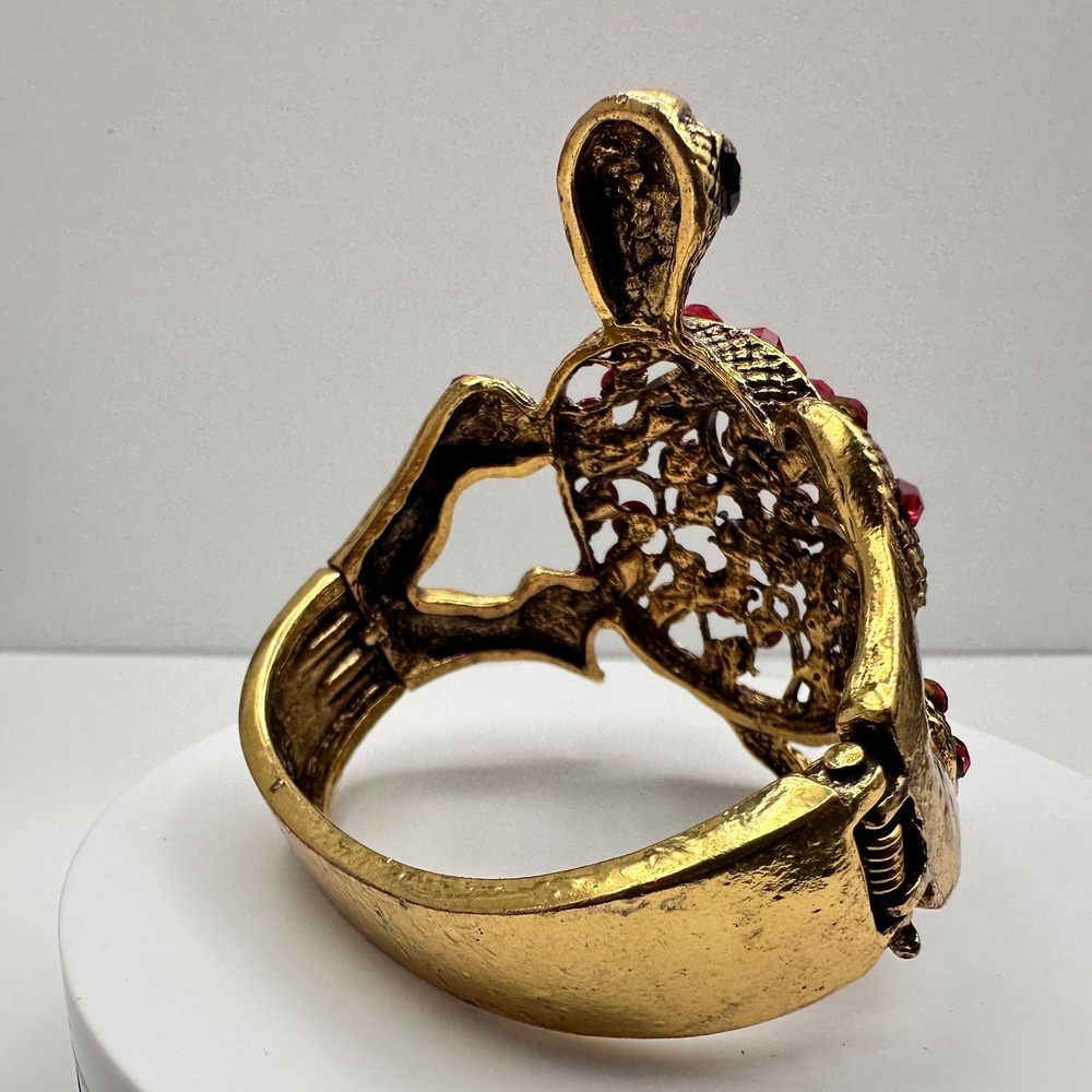 Vintage 90s Red Rhinestone Gold Tone Turtle Bracelet Women's Classic Jewelry - Picture 6 of 17
